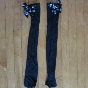 Black Thigh High Stockings Jolly Roger Skull Bows